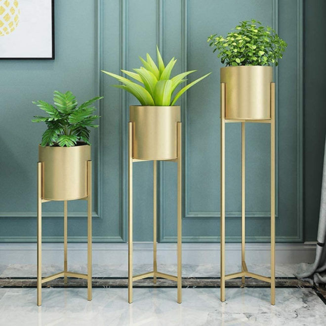 Crafter Metal Plant Stand with Planter